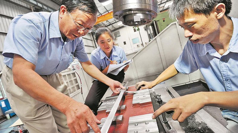 非标自动化设备：揭秘十大品牌背后的技术奥秘